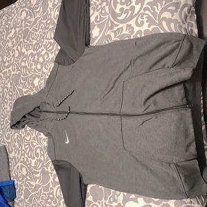 Nike sweat shirt warmth